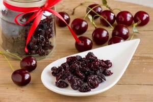 Польза и вред вишни для здоровья: состав плодов, их лечебные свойства и при ... - фото